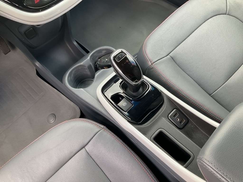 2017 Chevrolet Bolt EV Premier photo 38