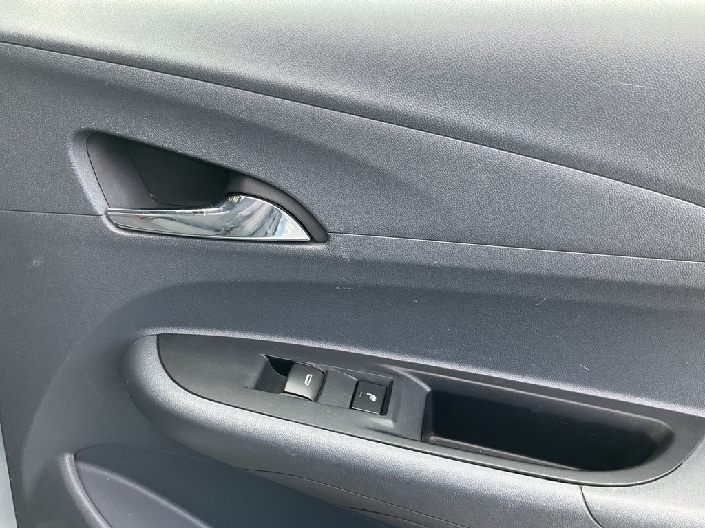 2017 Chevrolet Bolt EV Premier photo 51