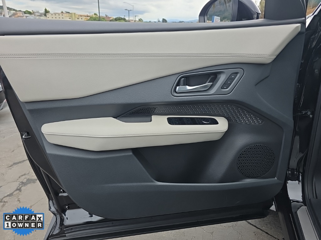 2023 Nissan ARIYA Empower photo 20