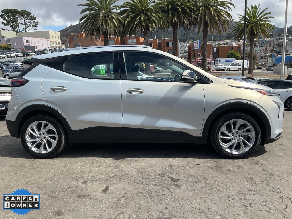 2023 Chevrolet Bolt EUV photo 3
