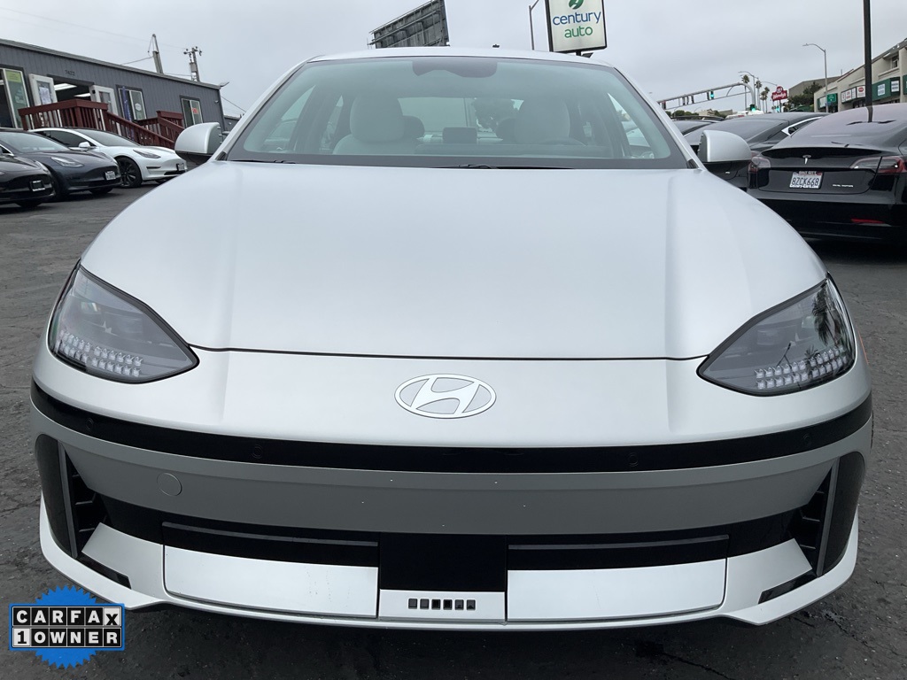 2023 Hyundai Ioniq 6 SEL photo 2