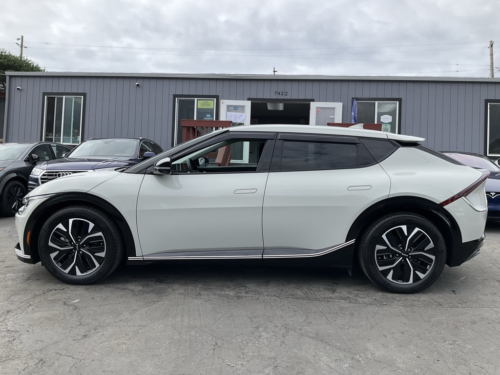 2022 Kia EV6 Light Wind GT-Line photo 4