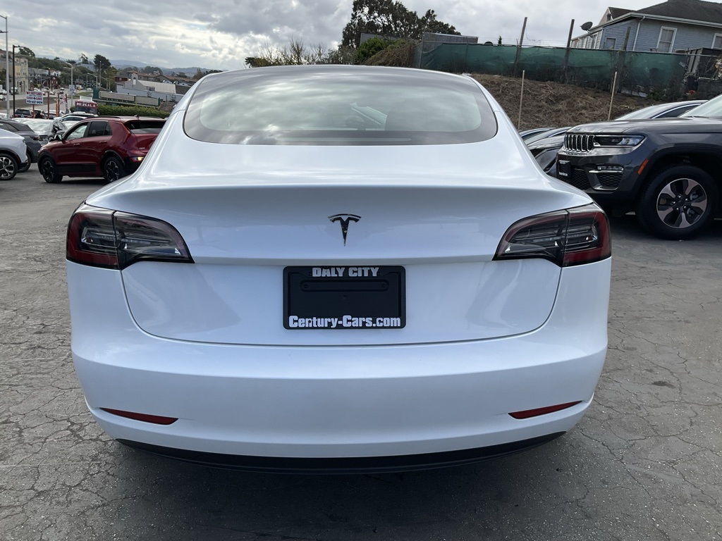 2022 Tesla Model 3 photo 4