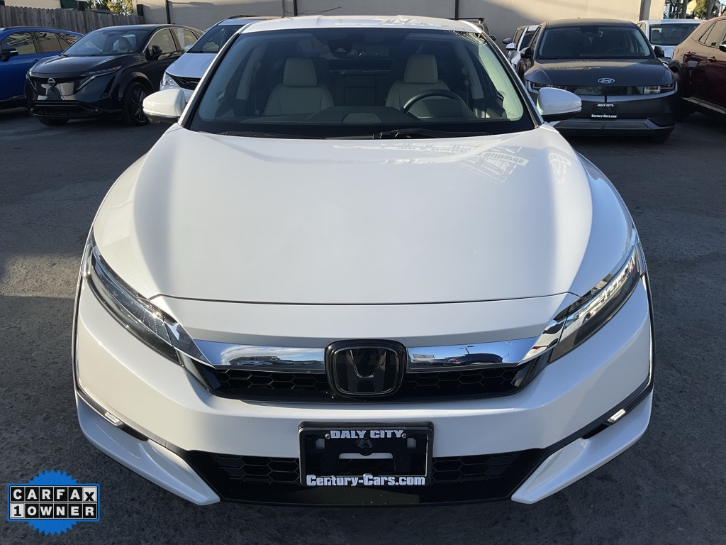 2019 Honda Clarity Plug-In Hybrid photo 2