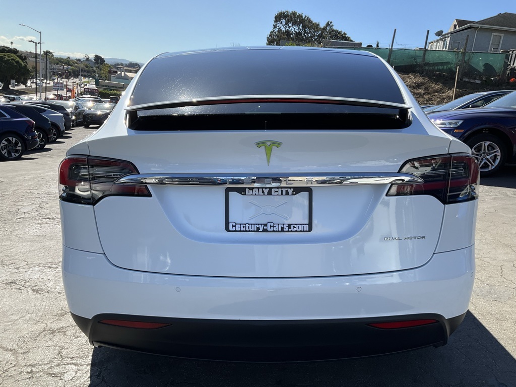2019 Tesla Model X Long Range photo 4