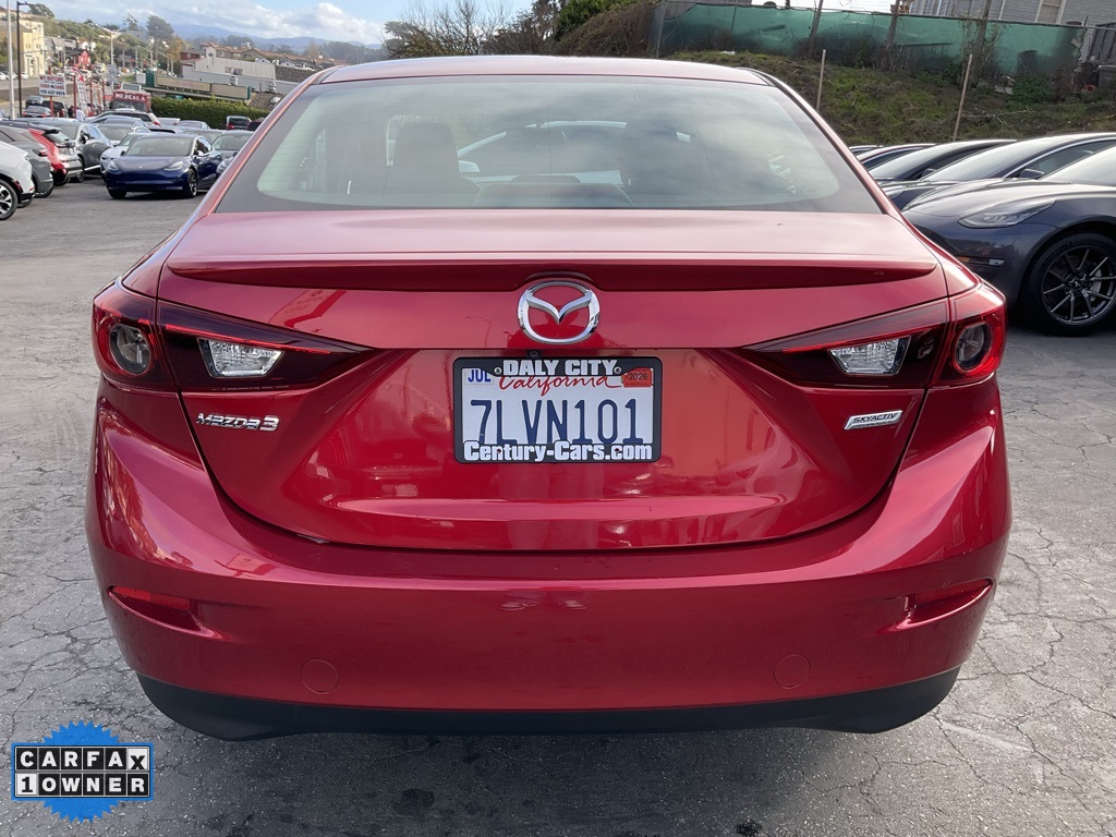 2015 Mazda Mazda3 Touring photo 4