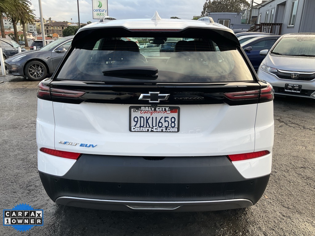 2022 Chevrolet Bolt EUV photo 2