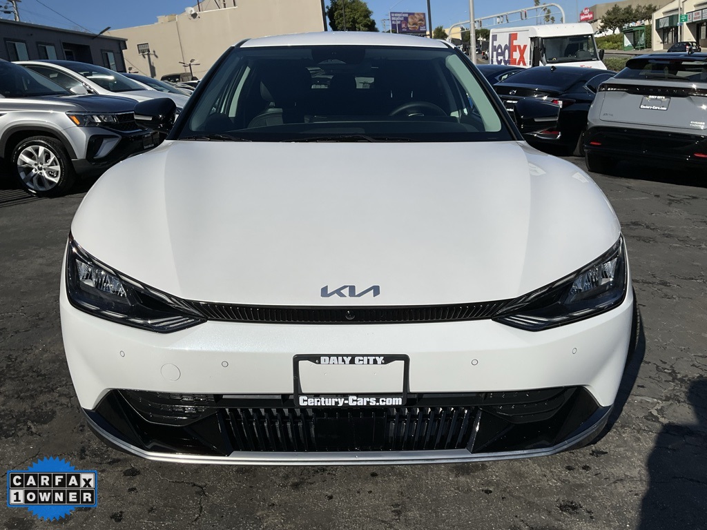 2023 Kia EV6 Wind photo 2