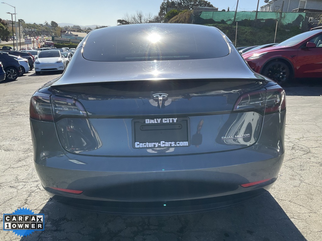 2021 Tesla Model 3 Performance photo 4