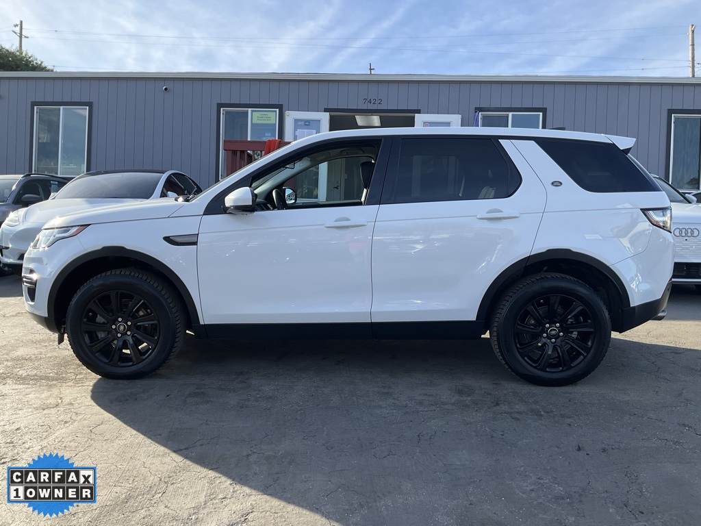 2019 Land Rover Discovery Sport SE photo 3