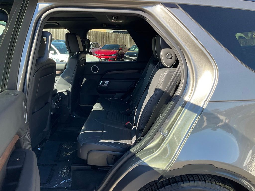 2020 Land Rover Discovery HSE LUX - Photo 7