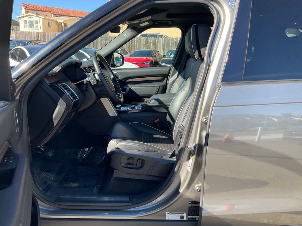 2020 Land Rover Discovery HSE LUX - Photo 14