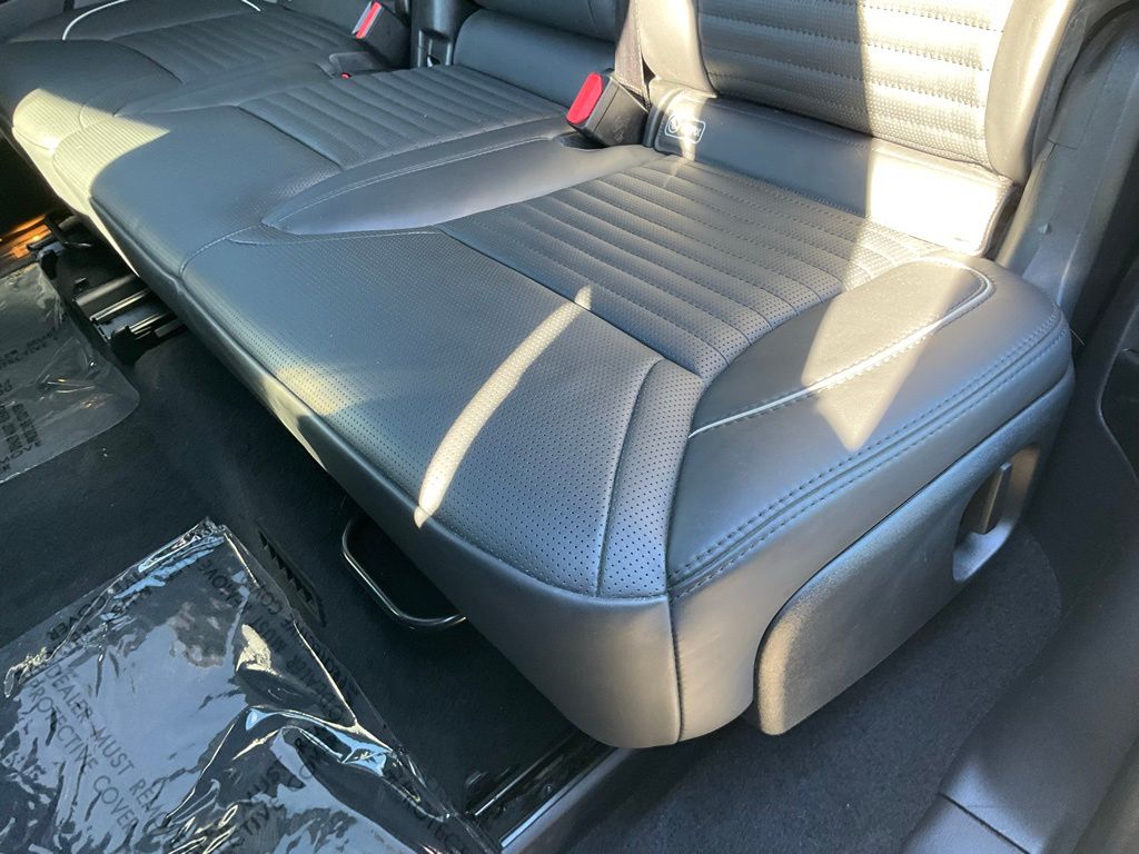 2020 Land Rover Discovery HSE LUX - Photo 29