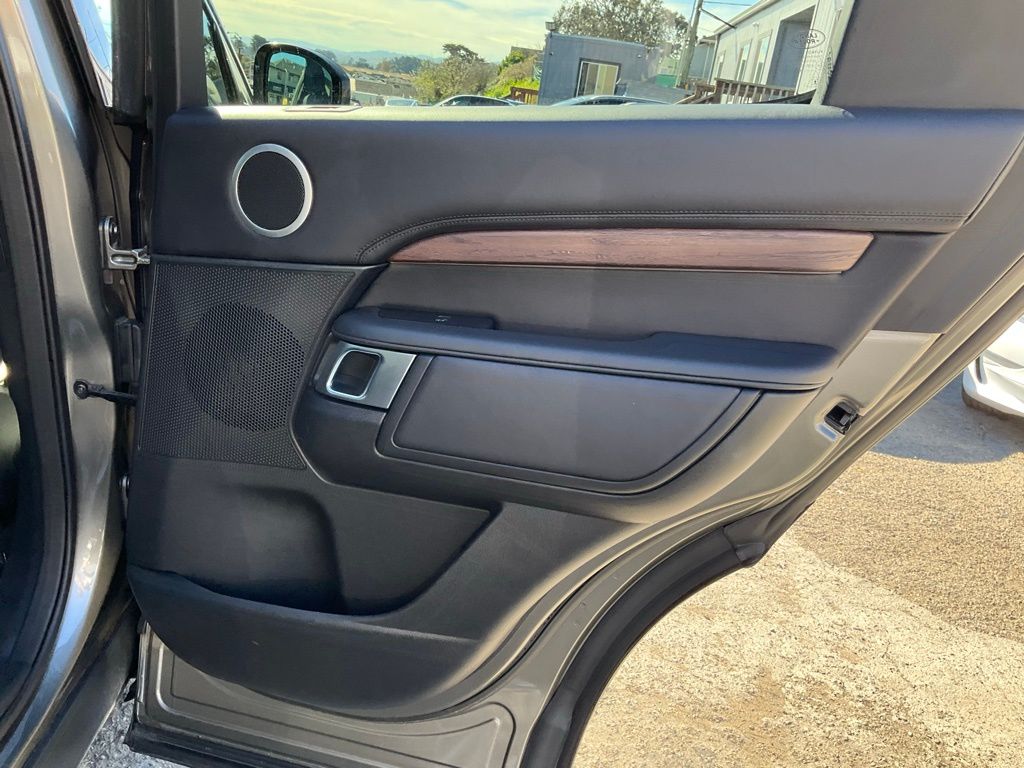 2020 Land Rover Discovery HSE LUX - Photo 65