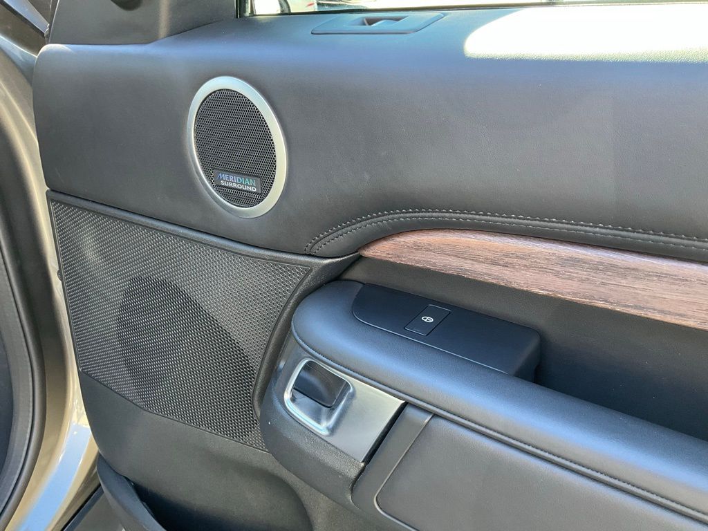 2020 Land Rover Discovery HSE LUX - Photo 77