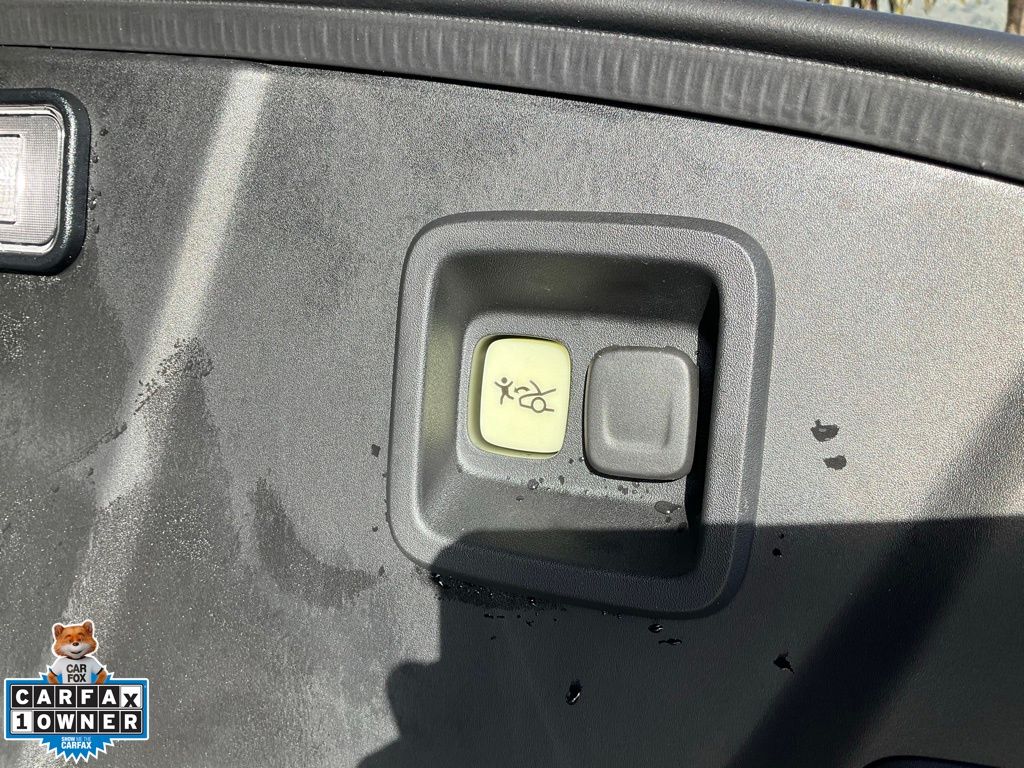 2025 GMC HUMMER EV 2X - Photo 19