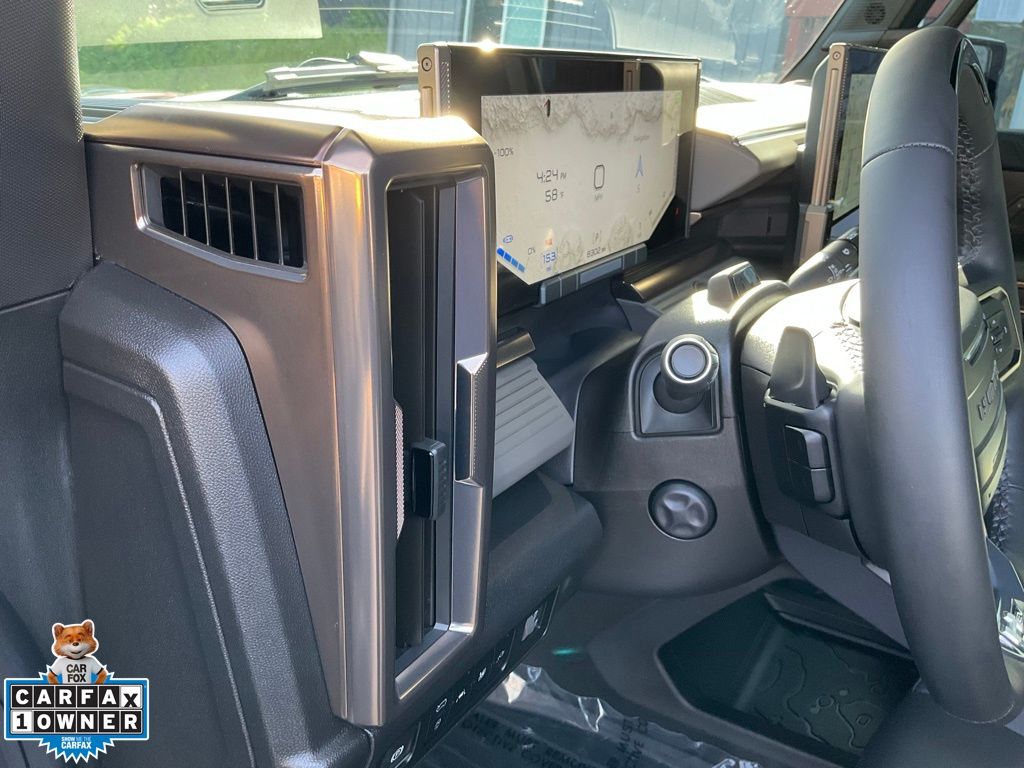 2025 GMC HUMMER EV 2X - Photo 25