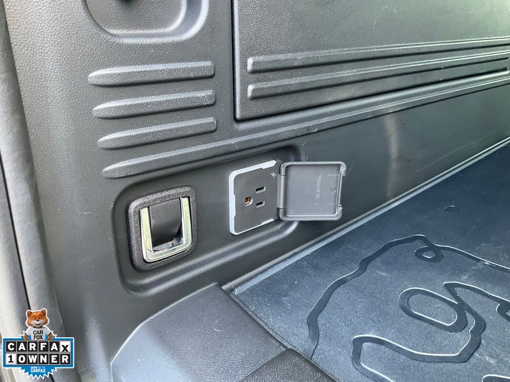 2025 GMC HUMMER EV 2X - Photo 14