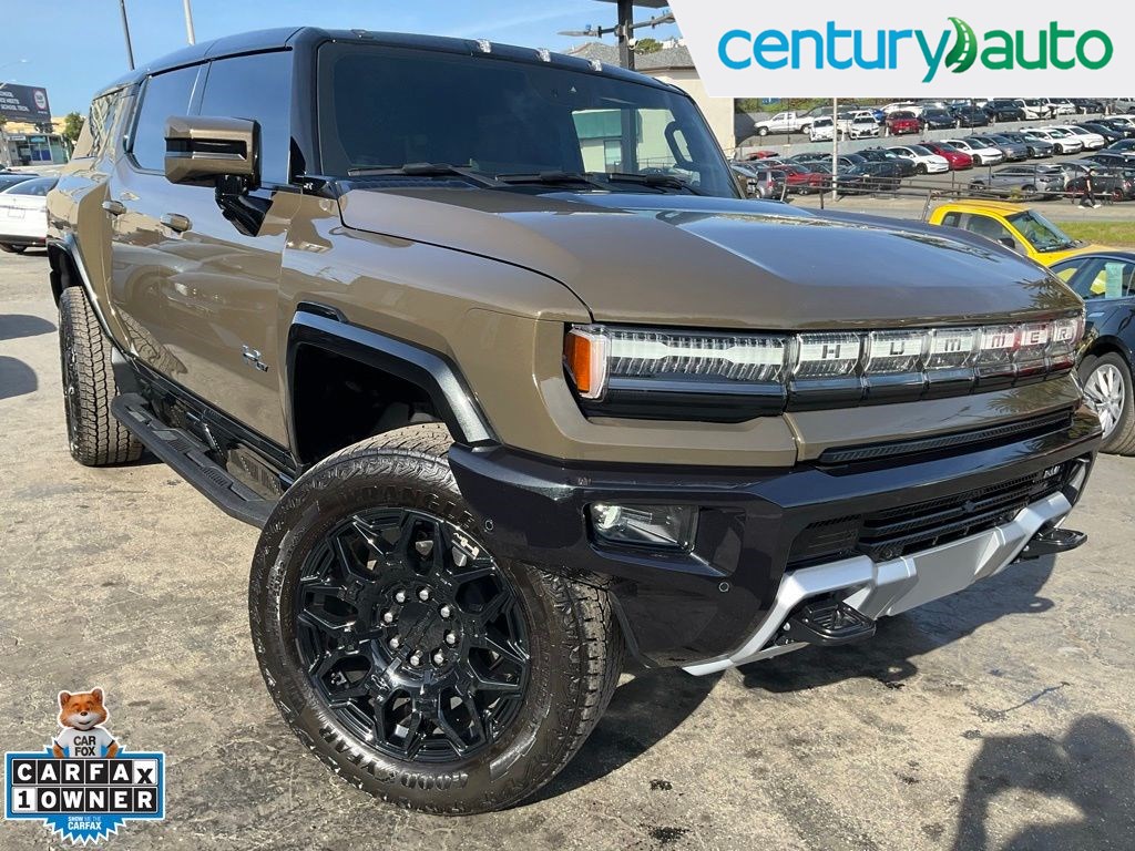 2025 GMC Hummer EV 2X SUV's photo