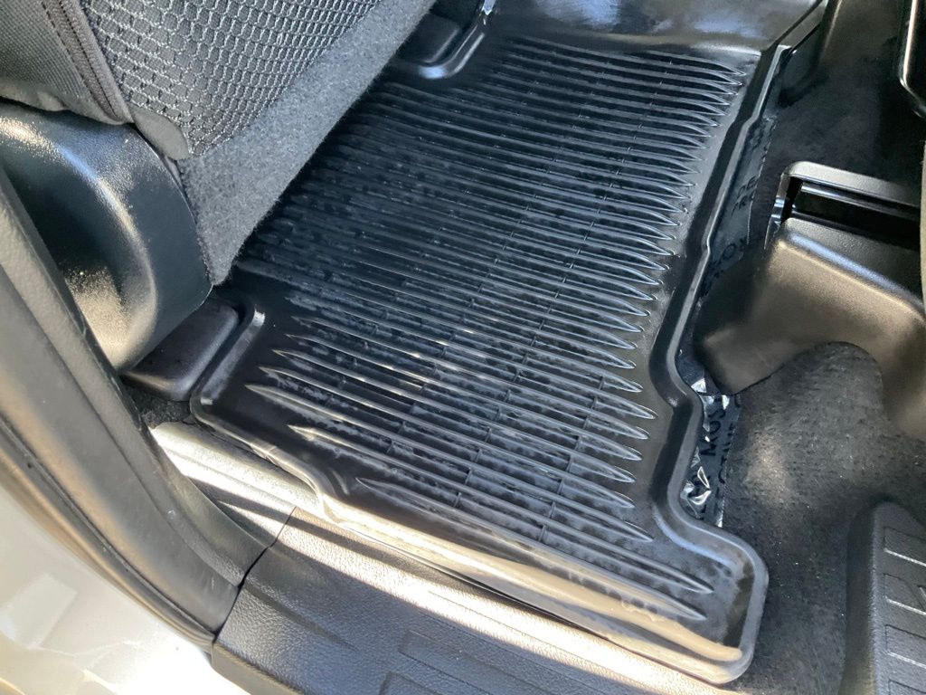2021 Toyota 4Runner SR5 - Photo 27