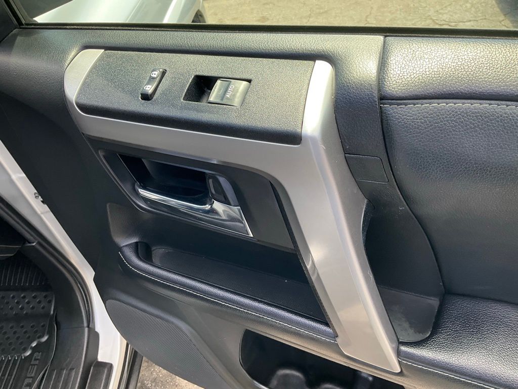 2021 Toyota 4Runner SR5 - Photo 77