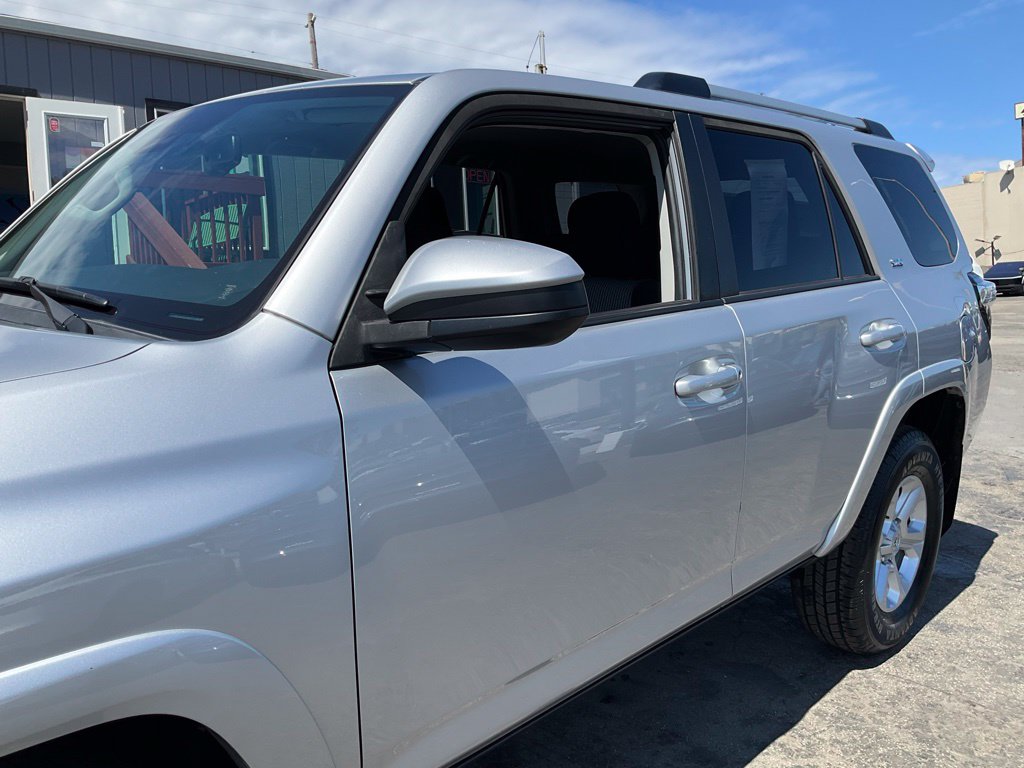 2021 Toyota 4Runner SR5 - Photo 98