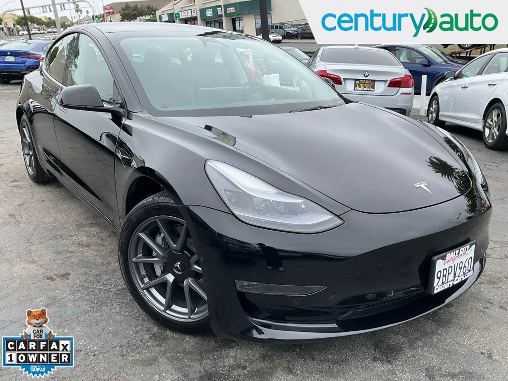 2022 Tesla Model 3 Long Range Dual Motor All-Wheel Drive's photo