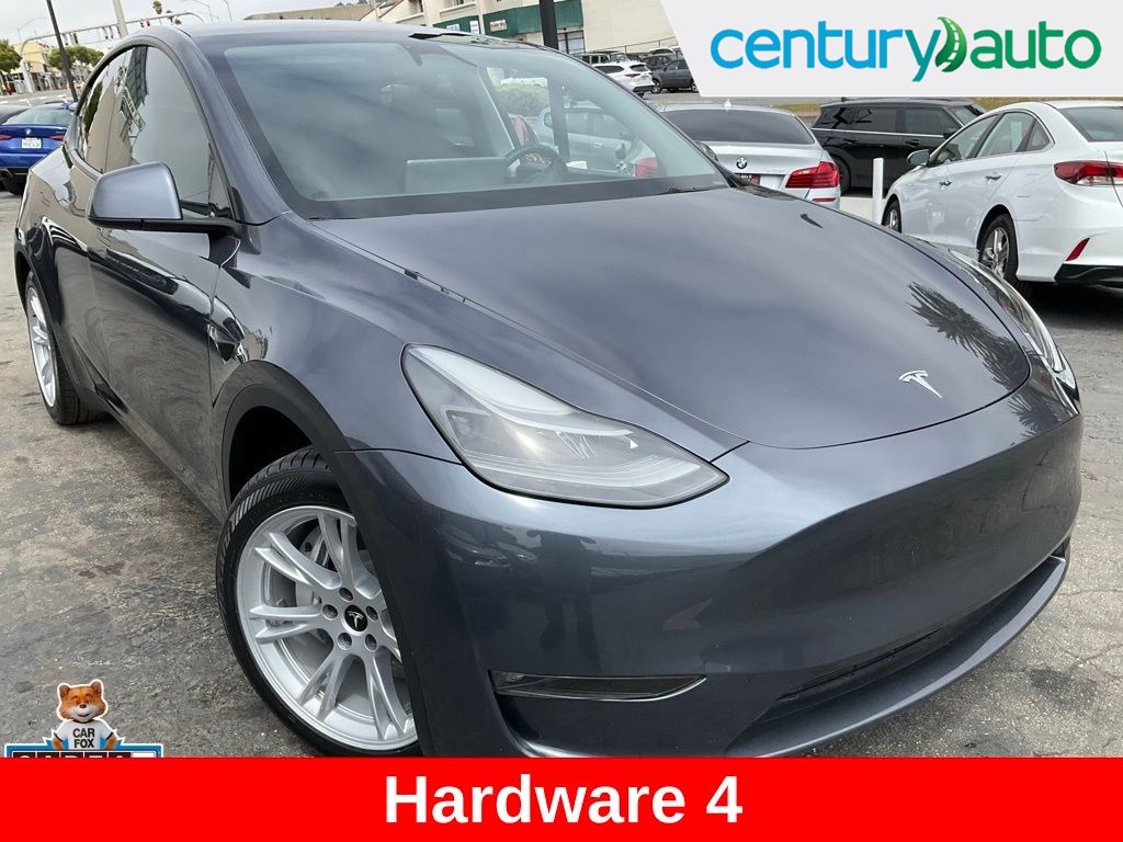 2023 Tesla Model Y Rear Wheel Drive's photo