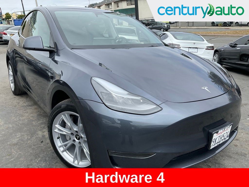 2023 Tesla Model Y's photo