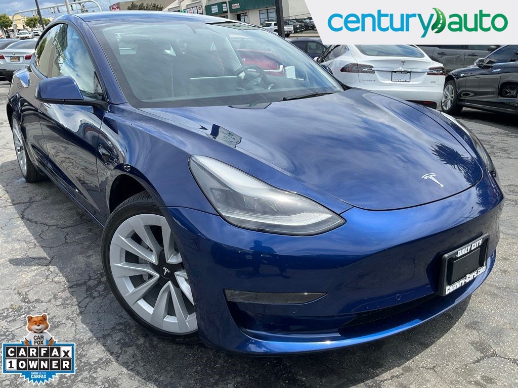 2022 Tesla Model 3's photo