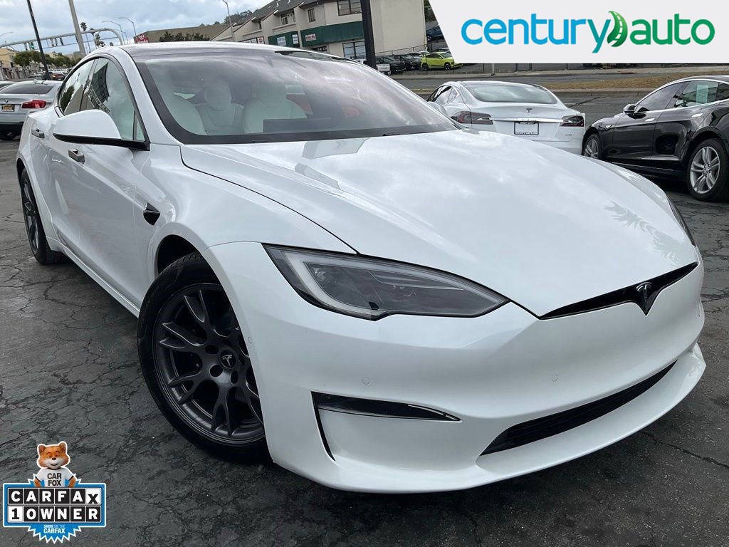 2022 Tesla Model S's photo