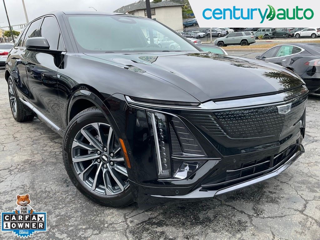 2024 Cadillac LYRIQ Sport