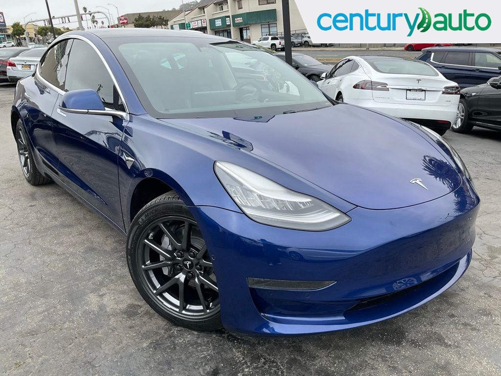2020 Tesla Model 3 Standard Range Plus's photo