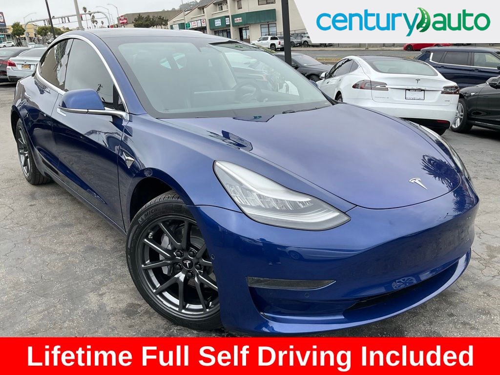 2020 Tesla Model 3 Standard Range Plus's photo