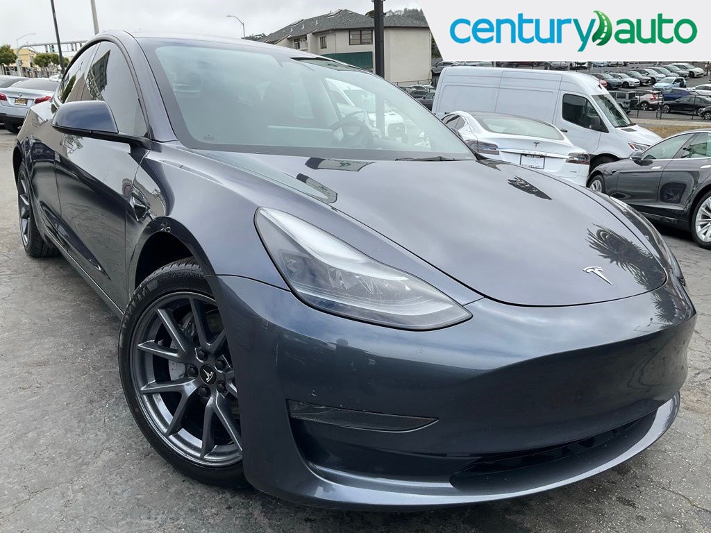 2023 Tesla Model 3's photo