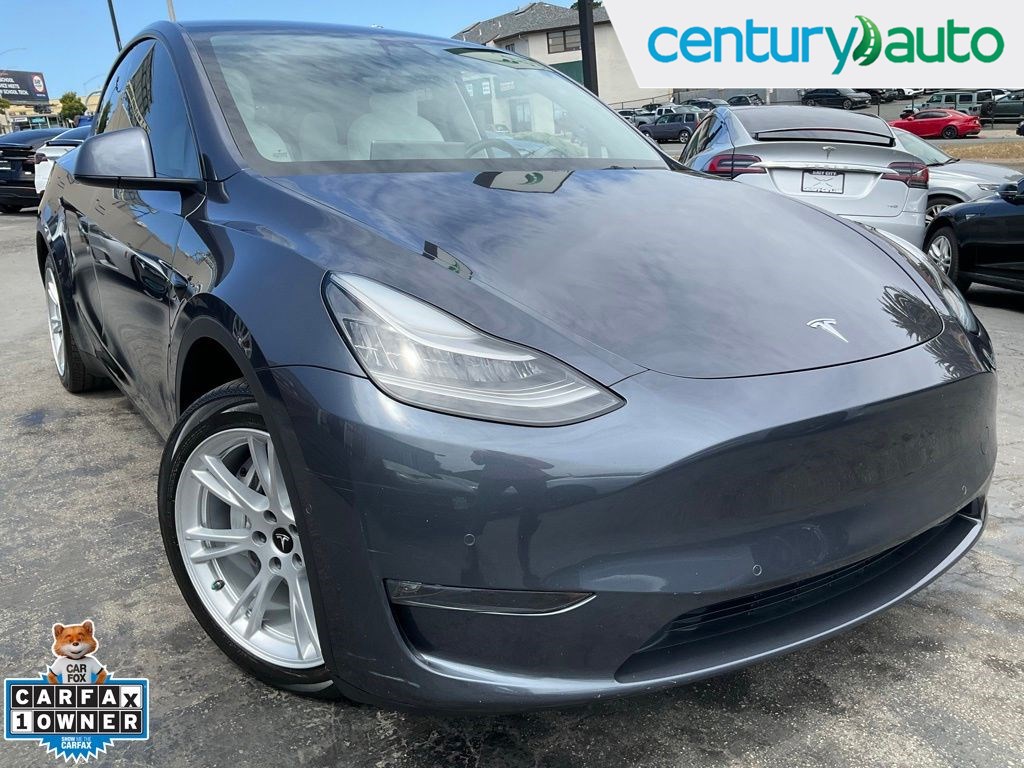 2021 Tesla Model Y Long Range Dual Motor All-Wheel Drive's photo