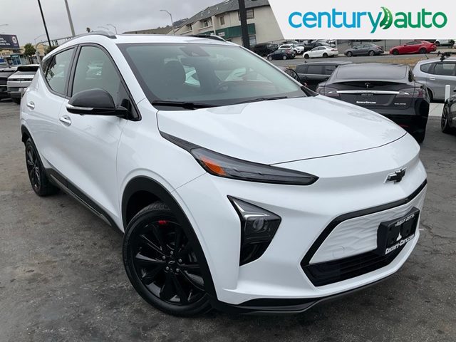 Summit White 2023 Chevrolet Bolt EUV Premier FWD Hatchback Front-Wheel Drive Automatic