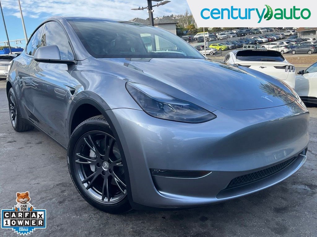 2025 Tesla Model Y Long Range