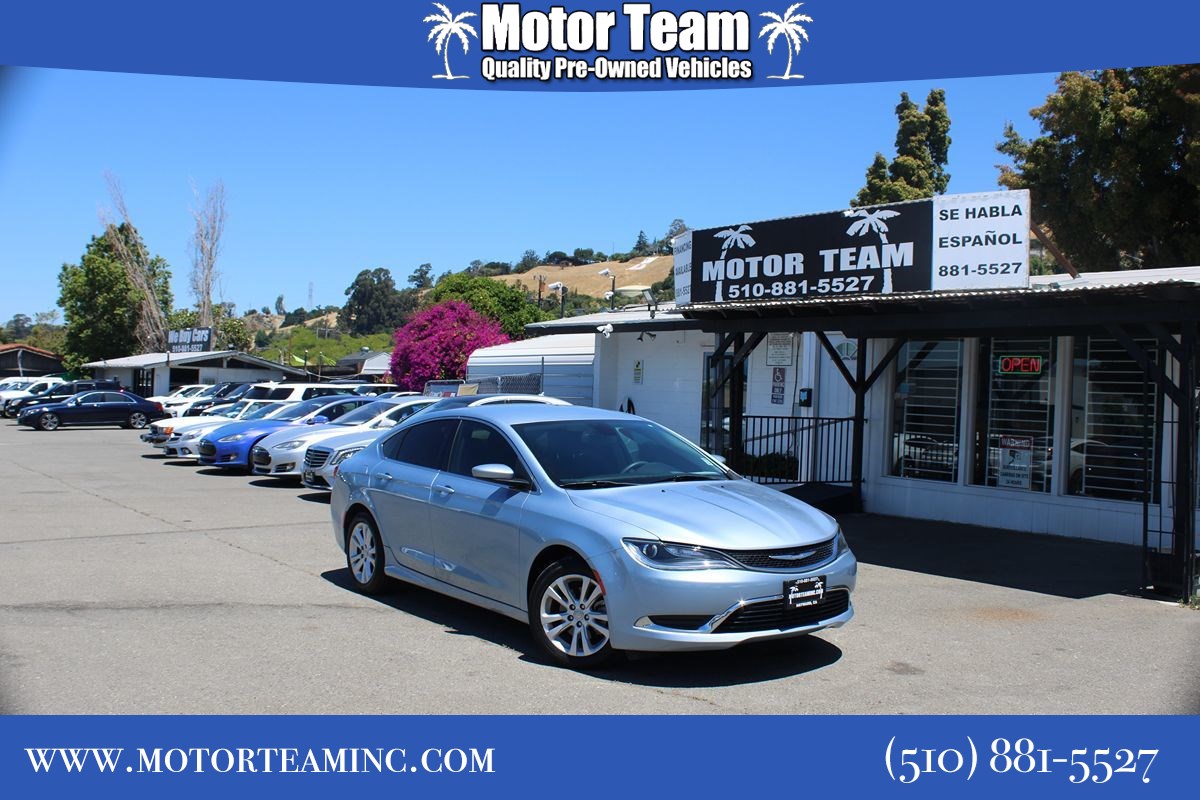 2015 Chrysler 200 Limited