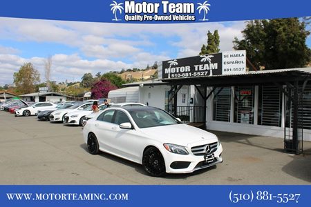 2017 Mercedes-Benz C 300 Sedan with Luxury Pkg