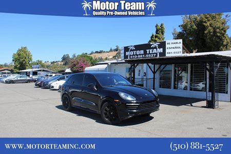 2013 Porsche Cayenne GTS