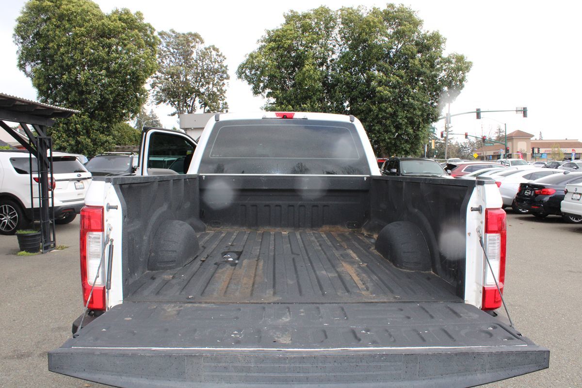 2018 Ford F-250 Super Duty XL - Photo 25