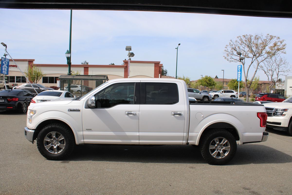 2015 Ford F-150 Lariat photo 4