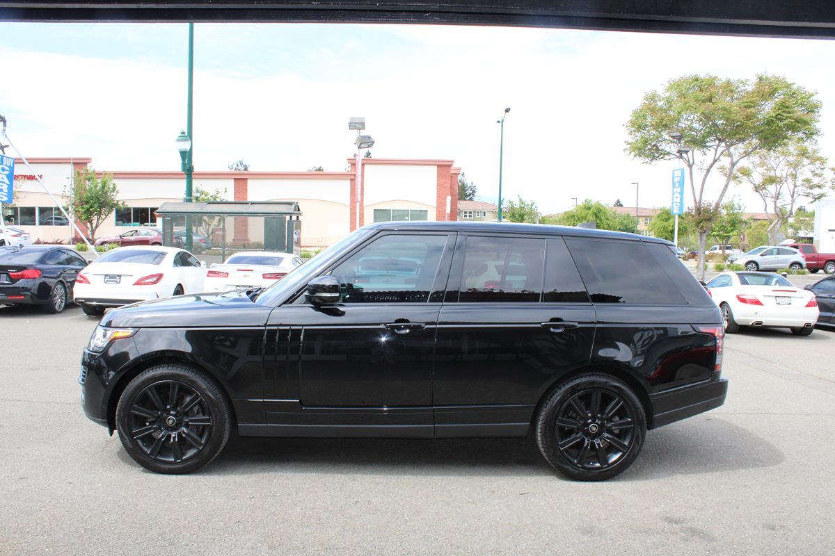 2017 Land Rover Range Rover Supercharged - Photo 4