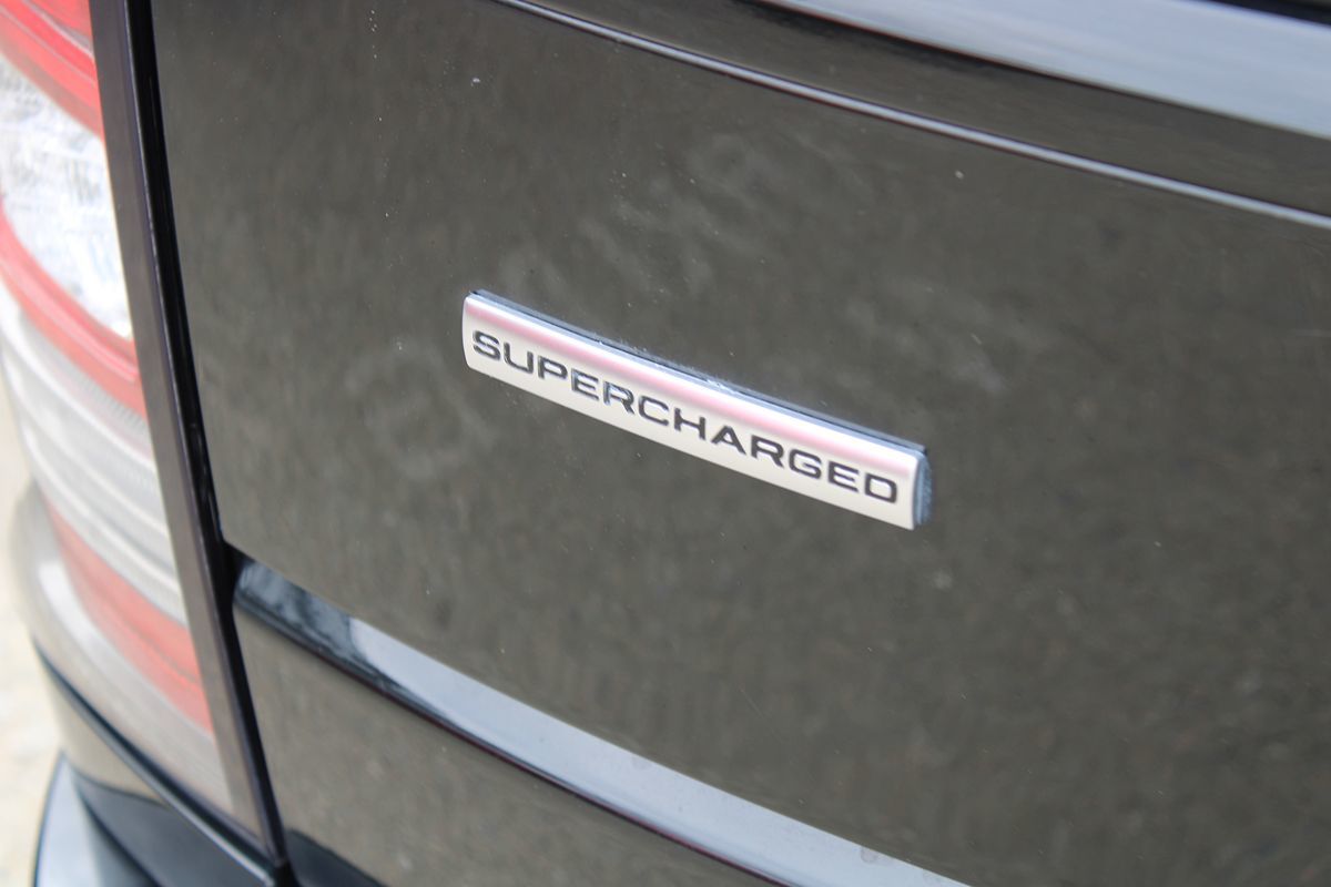 2017 Land Rover Range Rover Supercharged - Photo 9