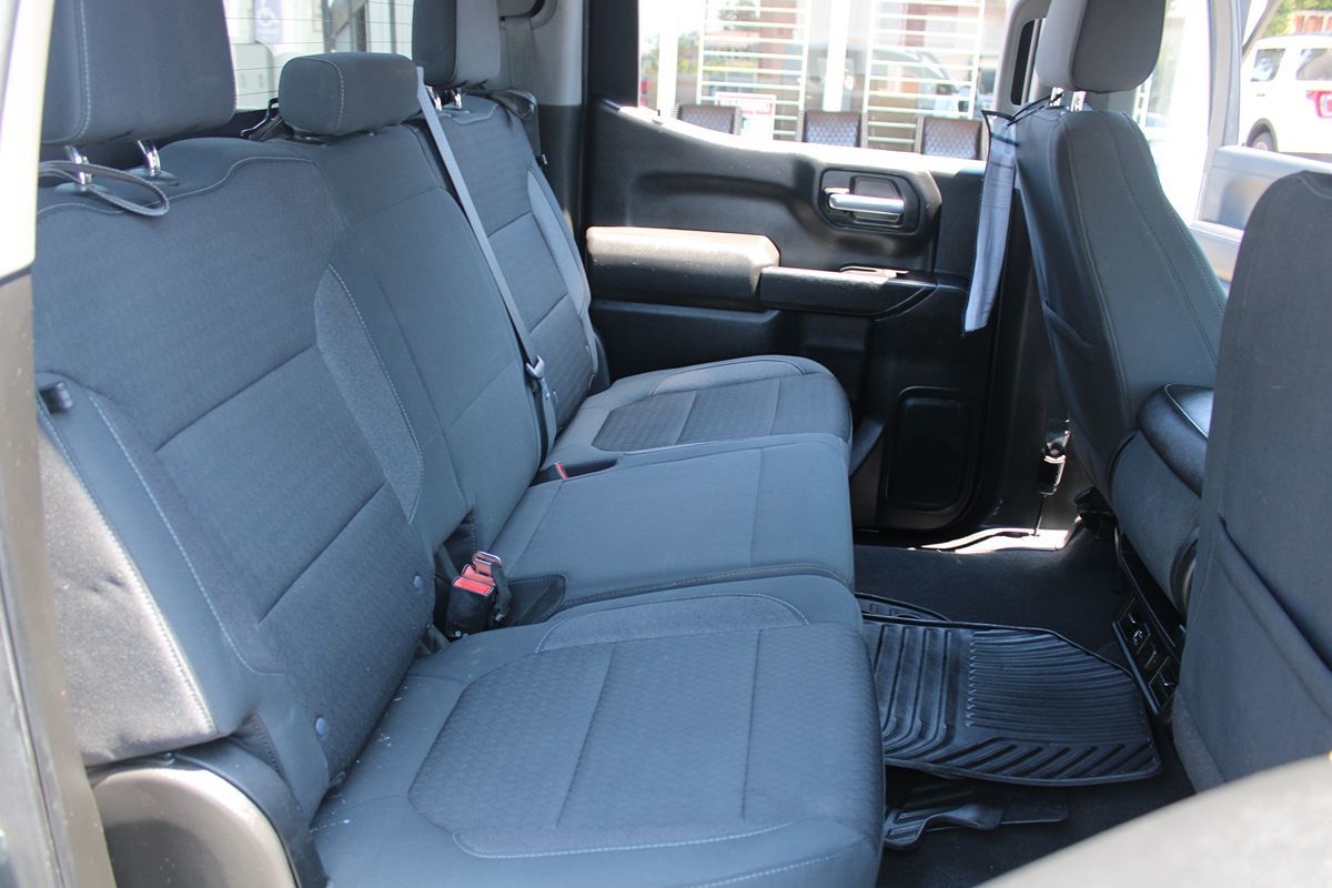 2021 Chevrolet Silverado 1500 LT - Photo 18