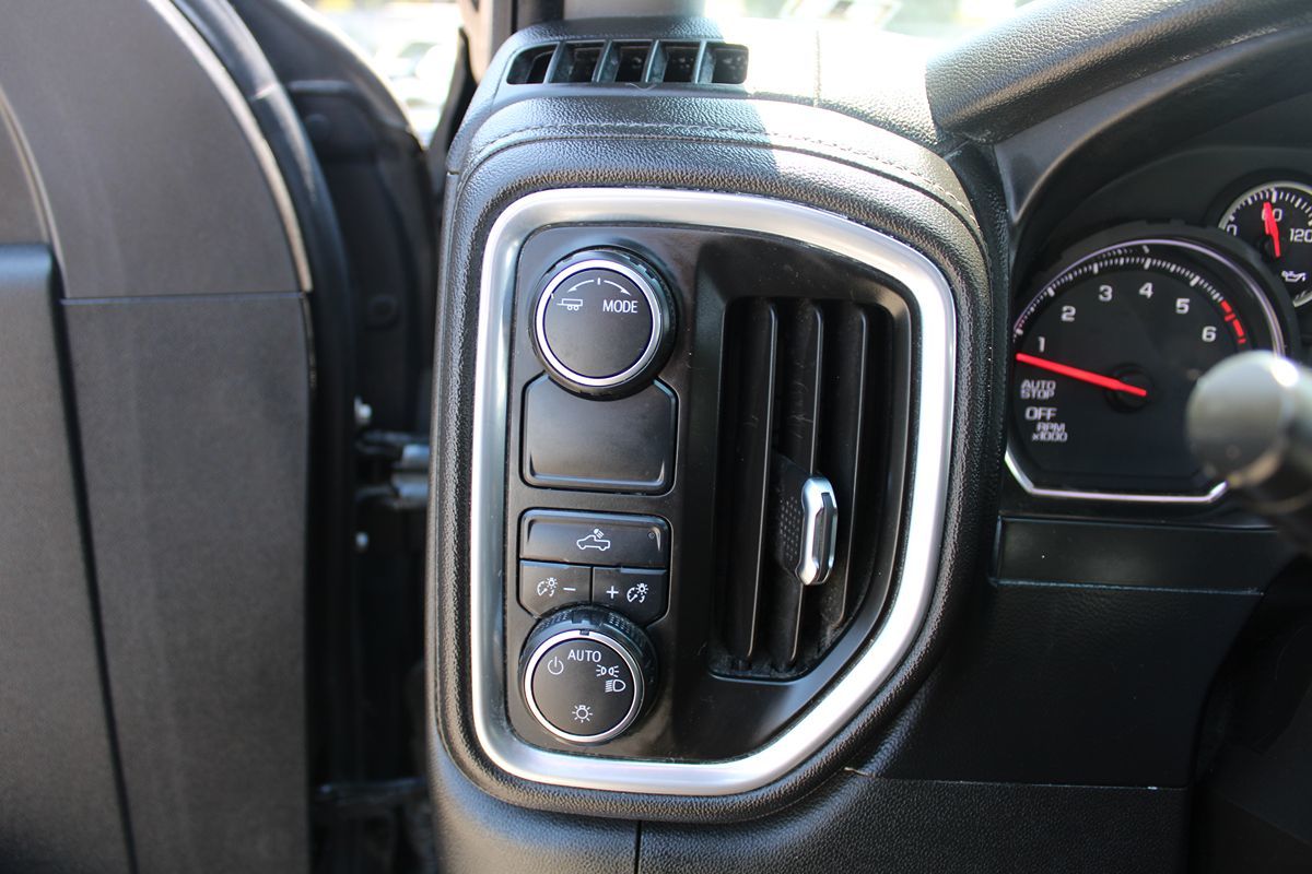2021 Chevrolet Silverado 1500 LT - Photo 13