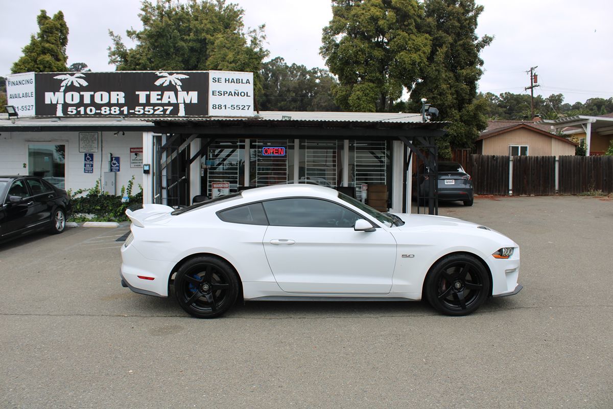 2018 Ford Mustang GT - Photo 3