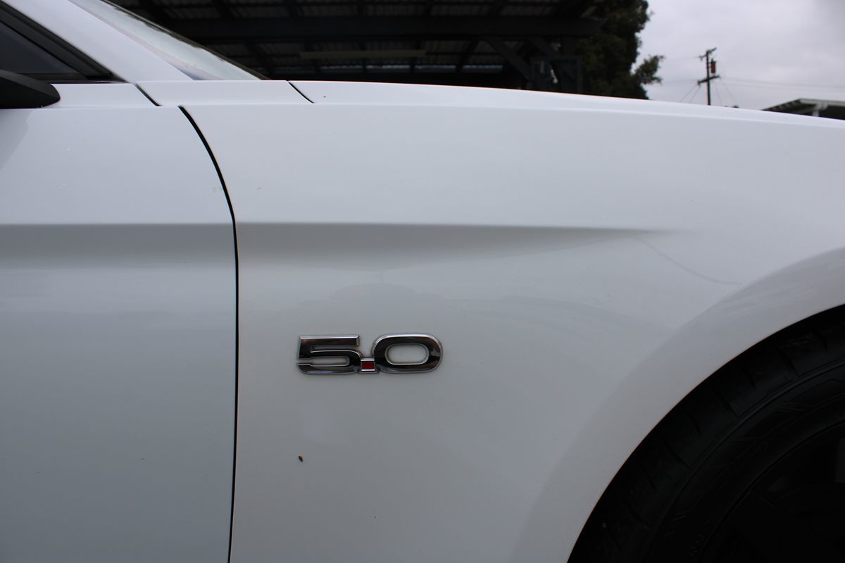 2018 Ford Mustang GT - Photo 9