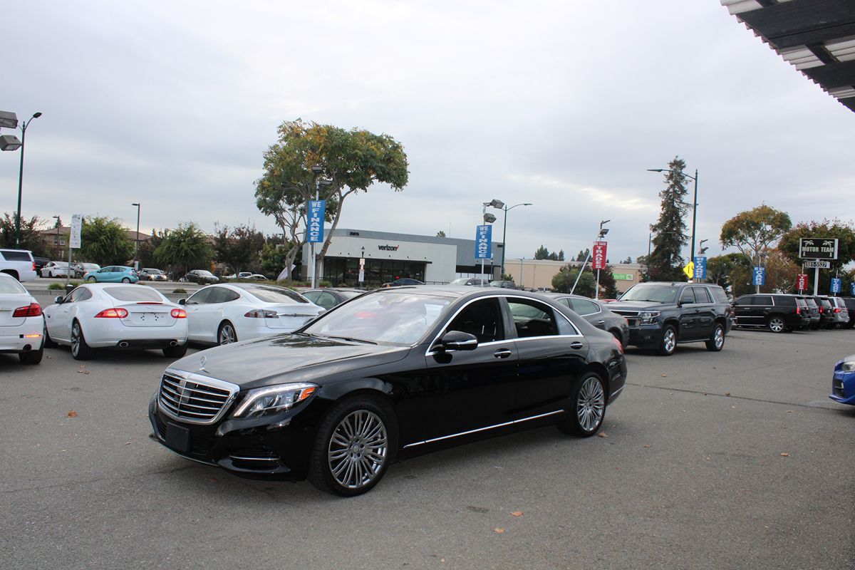 2017 Mercedes Benz S 550 photo 2
